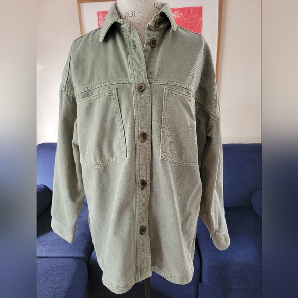 NWOT oversized Khaki chore jacket - Picture 3 of 7